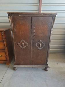 lot 25 image: 1900s Victorian Style Record Cabinet with Decorative Medallions Project Piece