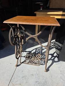 lot 33 image: Cast Iron Sewing Machine Base Table