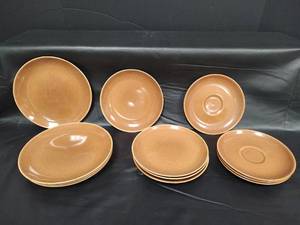 lot 100 image: Vintage Russel Wright Iroquois Casual China Plates