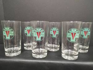 lot 116 image: Vintage Pharmacy RPh Drinking Glass Set with Medical Caduceus Symbol