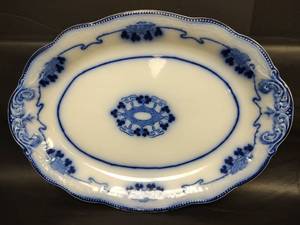 lot 144 image: Antique W.H. Grindley Lorne Flow Blue and White Platter, Made in England