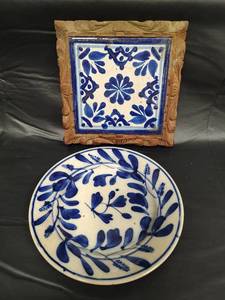 lot 145 image: Vintage Flow Blue 19th Century Dessert Plate and Handpainted Mexican Ceramic Trivet with Carved Wood Frame