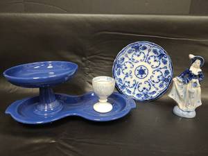 lot 146 image: Vintage Occupied Japan Blue and White Porcelain Statue, circa 1945-1952, Flow Blue New Wharf Pottery Conway Pattern 6 Plate and More
