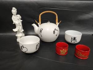 lot 152 image: Vintage Blanc de White Oriental Geisha Porcelain Figurine, Japanese Tea Set and Red Oriental Napkin Rings