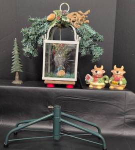 lot 172 image: LED Christmas Decorative Lantern (not tested) with Remote Control and Other Christmas Decor