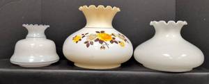 lot 191 image: Vintage Glass Lamp Shades