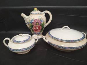 lot 237 image: Vintage Handpainted Tea Pot made in Italy and Edwin M. Knowles China Serving Dishes