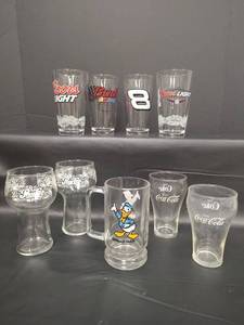 lot 274 image: Vintage Beverage Glass Collection - Coors, Budweiser, Donald Duck, Pepsi and Coke