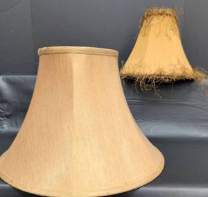 lot 407 image: Beige Fabric Lamp Shades with Fringe Trim