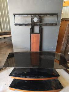 lot 443 image: Adjustable TV Bracket Mount with Three Glass Shelves