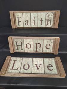 lot 487 image: Faith Hope Love Wooden Wall Art Set 7 x 20