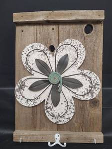 lot 492 image: Rustic Wood Wall Decor with Hooks and Metal Flower Art, 14 12 x 21