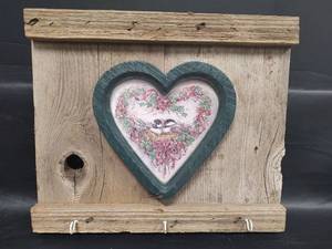 lot 501 image: Heart-Shaped Bird Print in Green Frame on Rustic Wood with Hooks, 14 12 x 12