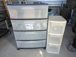 lot 833 image: Sterilite Drawer Storage