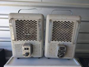 lot 840 image: 2 Titan Industrial Utility Heaters