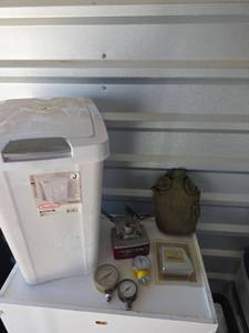 lot 854 image: Gauges, Trash Can and More