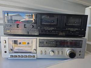 lot 856 image: JVC TD-W106 Double Cassette Deck & Technics M225 Combo