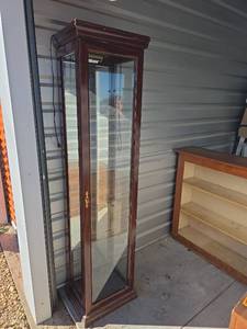 lot 870 image: Tall Wooden Display Cabinet with Glass Panels - Missing all Shelves