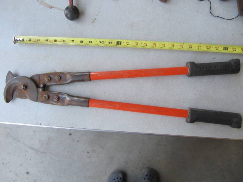 lot 166 image: 25 CABLE WIRE CUTTERS (SHOP TOOLS)