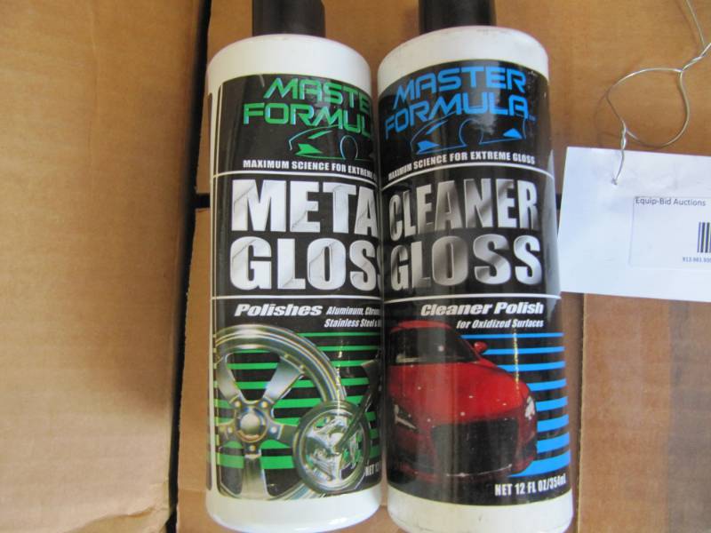 lot 179 image: 22  BOTTLES OF MASTER FORMULA METAL CLEANER AND 25 BOTTLES OF MASTER FORMULA  METAL GLOSS