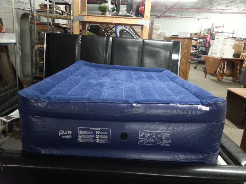 Pure Comfort Inflatable Bed And Pump 190 The Subsurface Auction