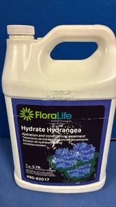 lot 1104 image: FloraLife Hydrate Hydrangea Treatment - 1 Gallon