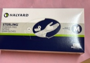 lot 14 image: Halyard Sterling Nitrile Exam Gloves - Size Medium, 100 count