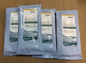 lot 28 image: Stryker Sage Bath Hygienic Full-Body Washcloths (5-Pack)