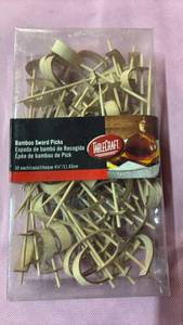 lot 1015 image: TableCraft Bamboo Sword Picks - Pack of 50