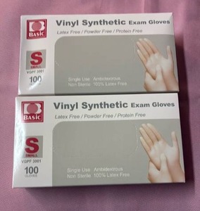 lot 1020 image: 2-Basic Vinyl Synthetic Exam Gloves - Small Size (100 Count)