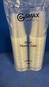 lot 1064 image: GMAX 9oz Clear Plastic Cups - 100 Count Pack