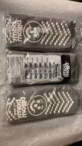 lot 1070 image: Pillow Paws Terries Double-Imprinted Non-Slip Socks