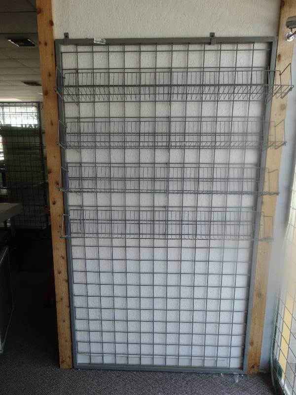 lot 5927 image: Metal dvd rack