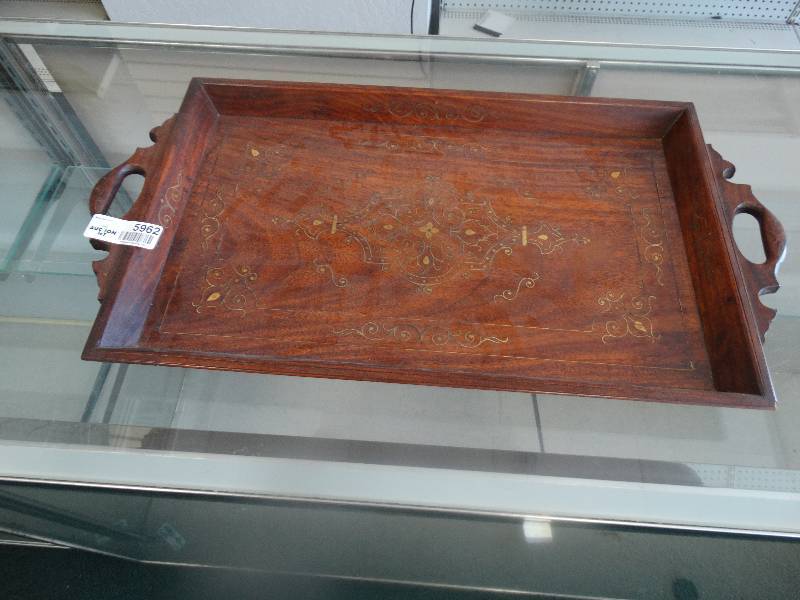lot 5962 image: Antique wood serving tray