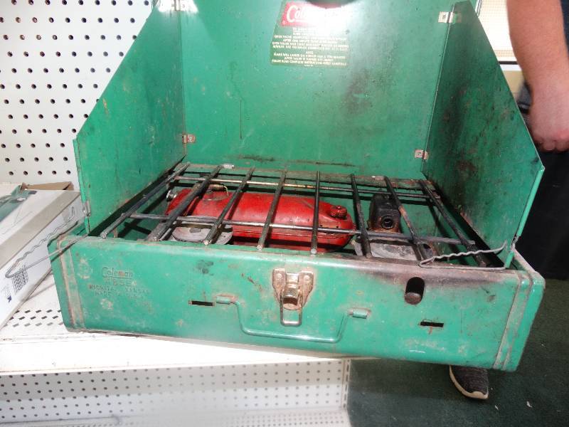 lot 5968 image: Coleman camp stove