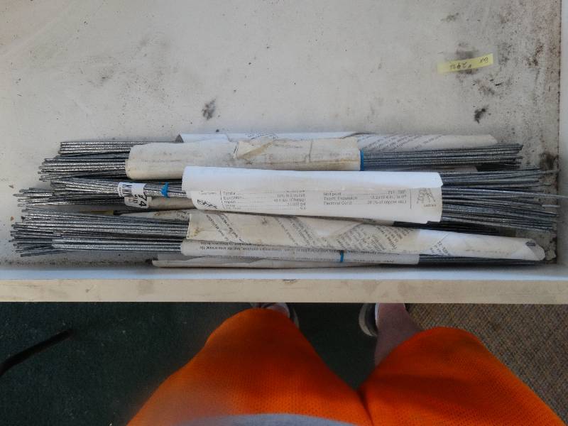 lot 5974 image: Lot of alluminum welding rods