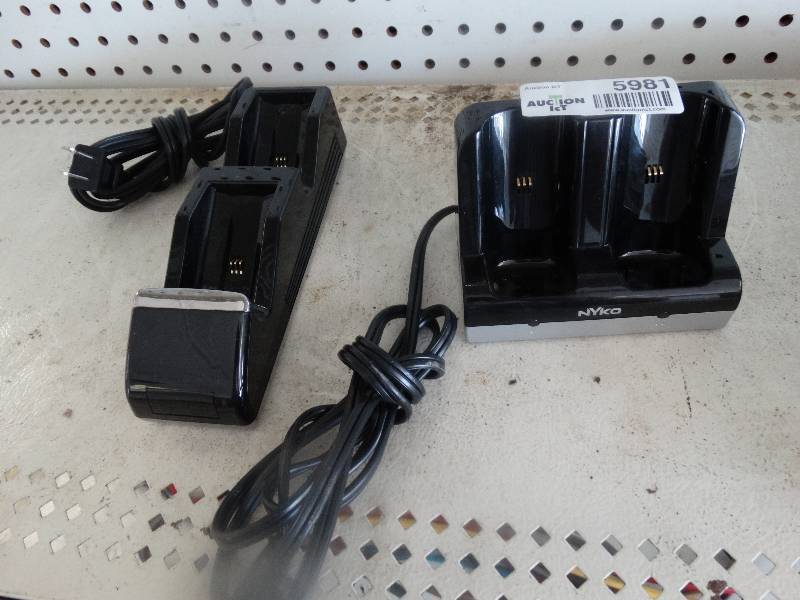 lot 5981 image: Nintendo Wii & xbox 360