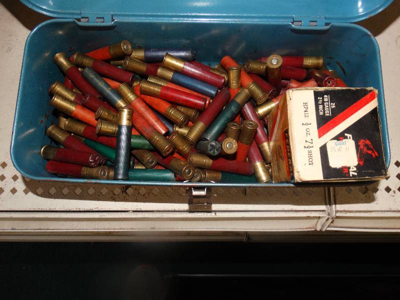 lot 12796 image: Large lot of 410 gauge bullets & tool box