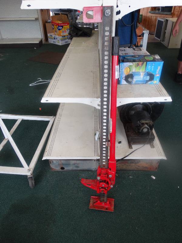 lot 12801 image: 48 inch farm jack
