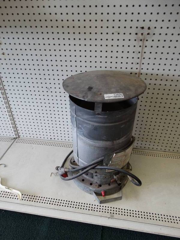 lot 12830 image: Portable propane heater