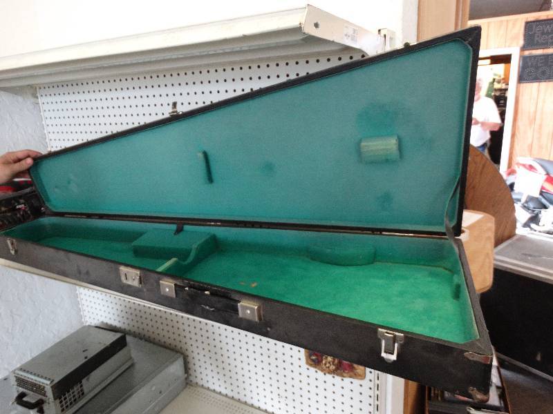 lot 12836 image: Instrument case