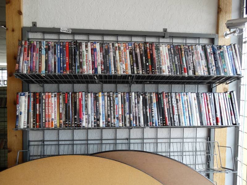 lot 12839 image: Large lot of DVDS