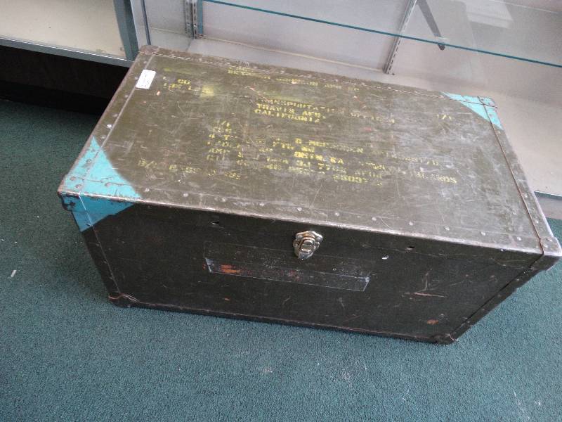 lot 12852 image: Lot of 10 200 watt stage lights