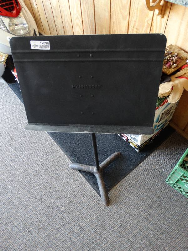 lot 12896 image: Music stand