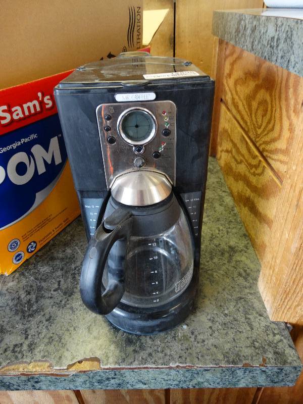 lot 12898 image: Mr.Coffee coffee maker.