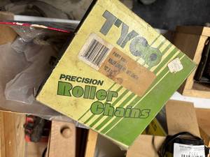 lot 1336 image: ROLLER CHAIN, NEW BOLTS, ROPE.....R3