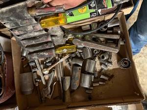 lot 1342 image: flat of sockets and misc.....................r3