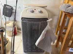 lot 1220 image: LASKO ELECTRIC INFRARED HEATER, WOOD STOOL-----GWW