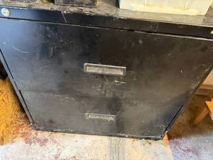 lot 1256 image: 2 DRAWER FILE CABINET, CONTENTS, RATCHET STRAPS, GLOVES, METAL STRAPPING-------SW