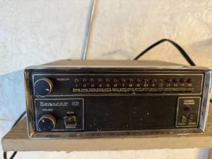 lot 1257 image: BEARCAT RECEIVER MODEL BC101